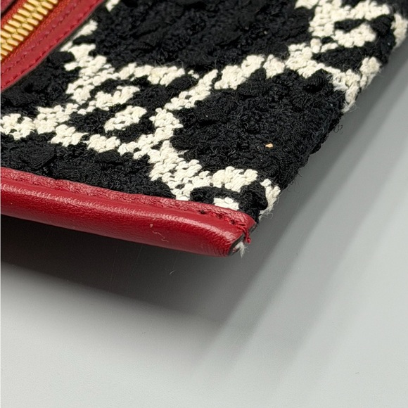 Gucci Raja Tweed Pochette with Gold Chain - Picture 7 of 12